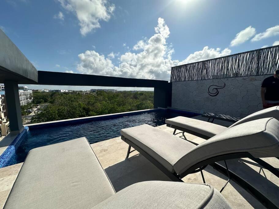 Cozy With Balcony And Rooftop Pool In * Tulum