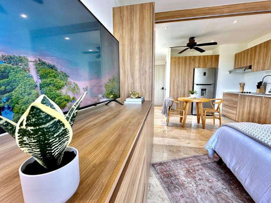 Cozy With Balcony And Rooftop Pool In Tulum