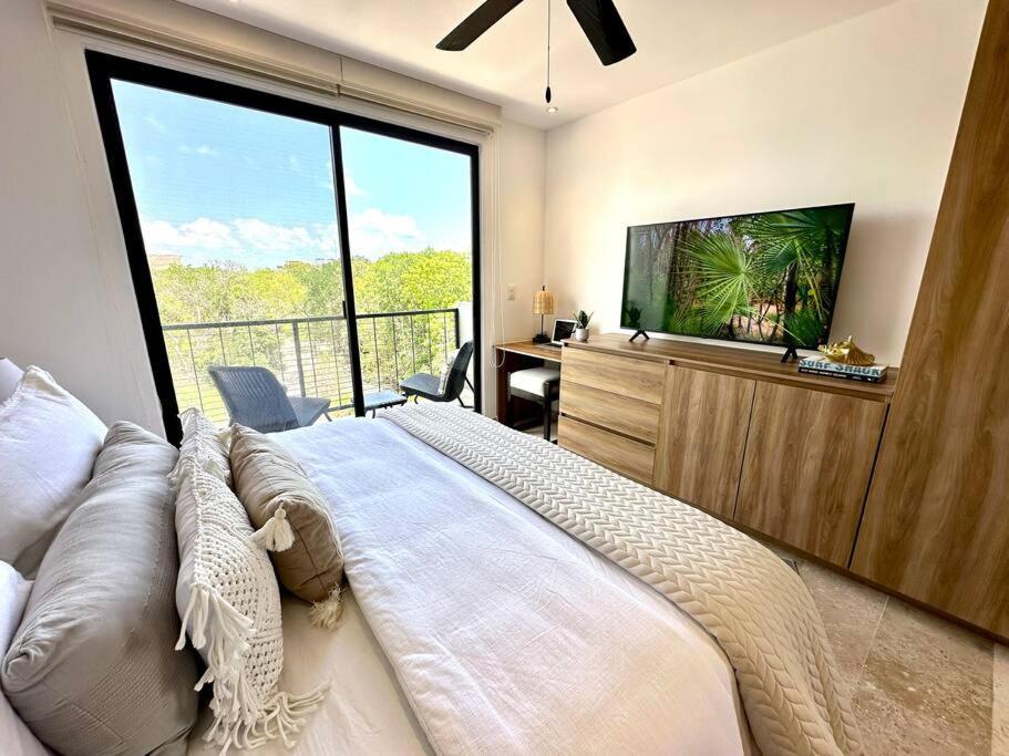 Cozy With Balcony And Rooftop Pool In Tulum